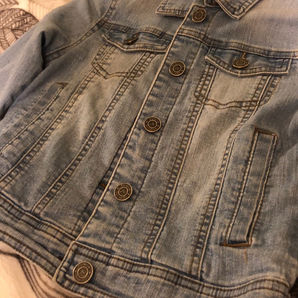 Jean jacket - Picture 2 of 2